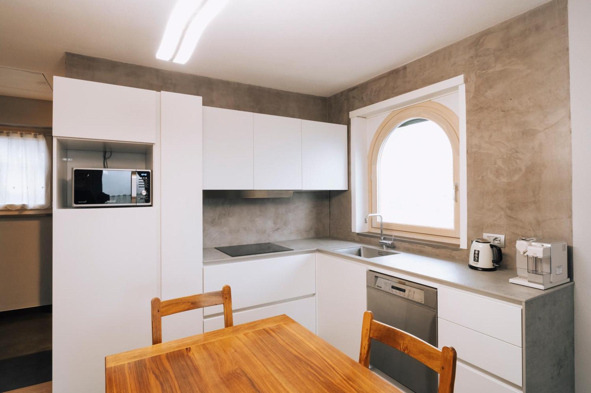 Aosta Holiday Apartments - Edelweiss Eksteriør billede